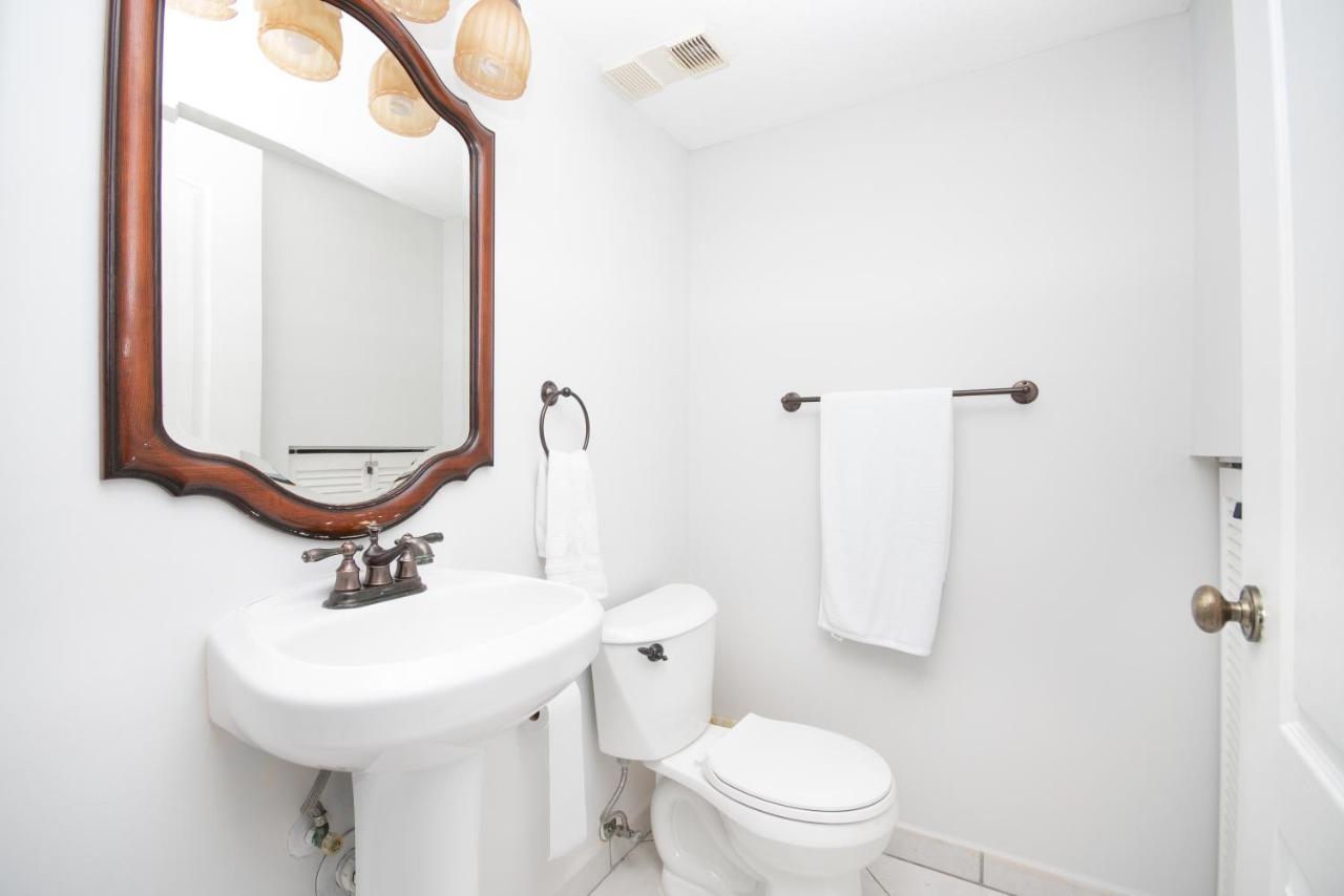 Beautiful 2/2.5 Condo W/Free Parking Fast Wifi Miami Exterior foto